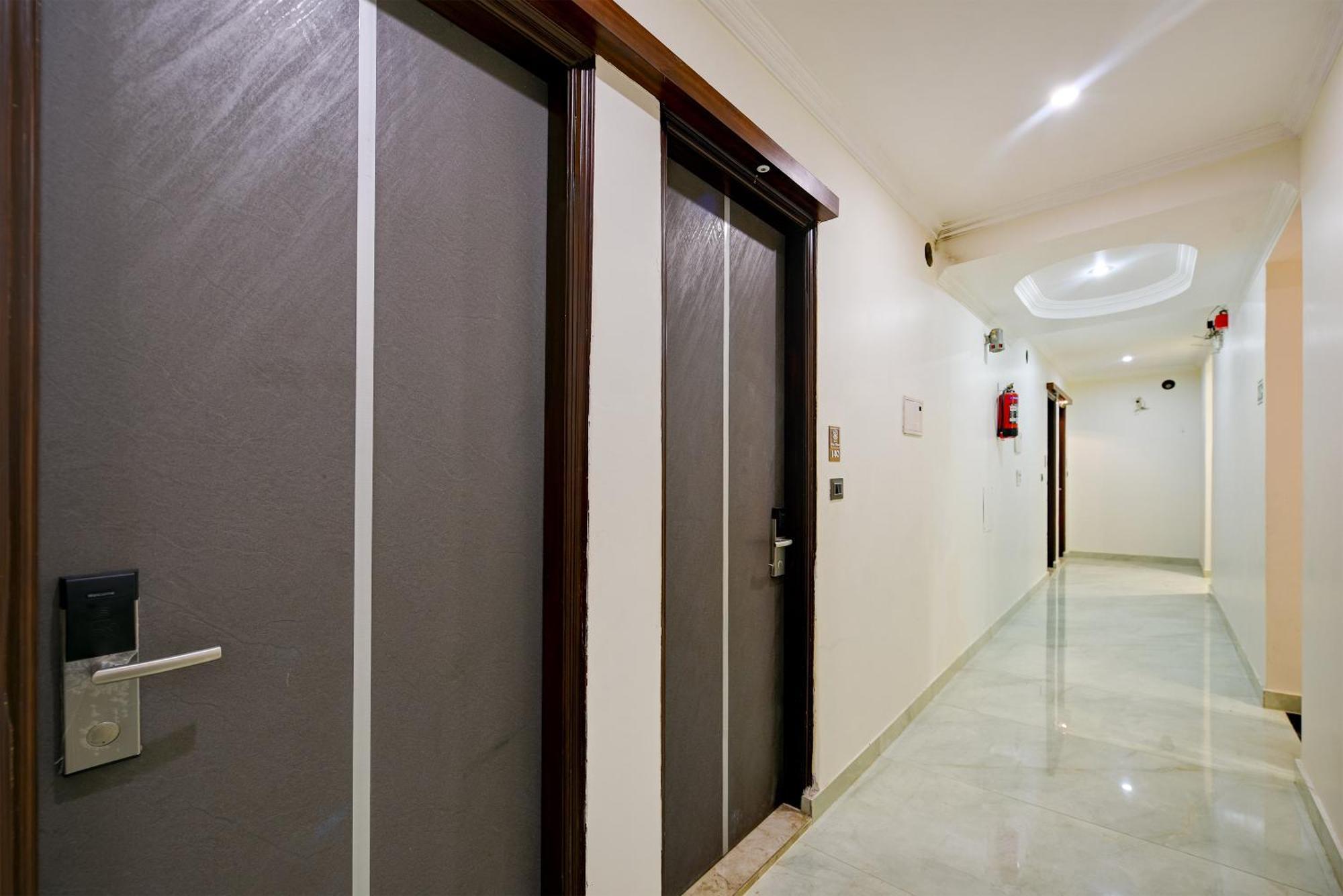 The Pearl Plaza Hotel In City Centre - Near New Delhi Railway Station Экстерьер фото