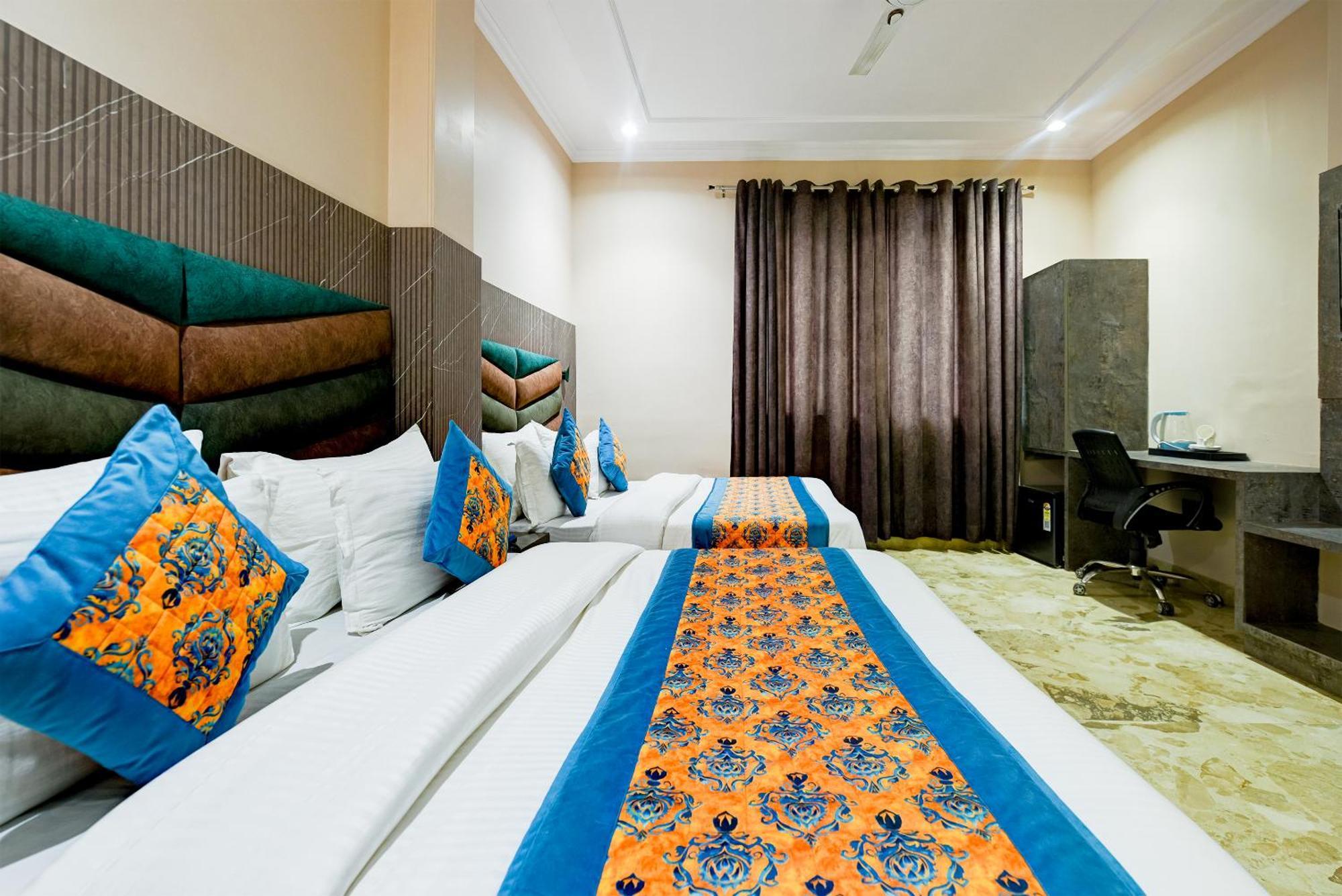 The Pearl Plaza Hotel In City Centre - Near New Delhi Railway Station Экстерьер фото