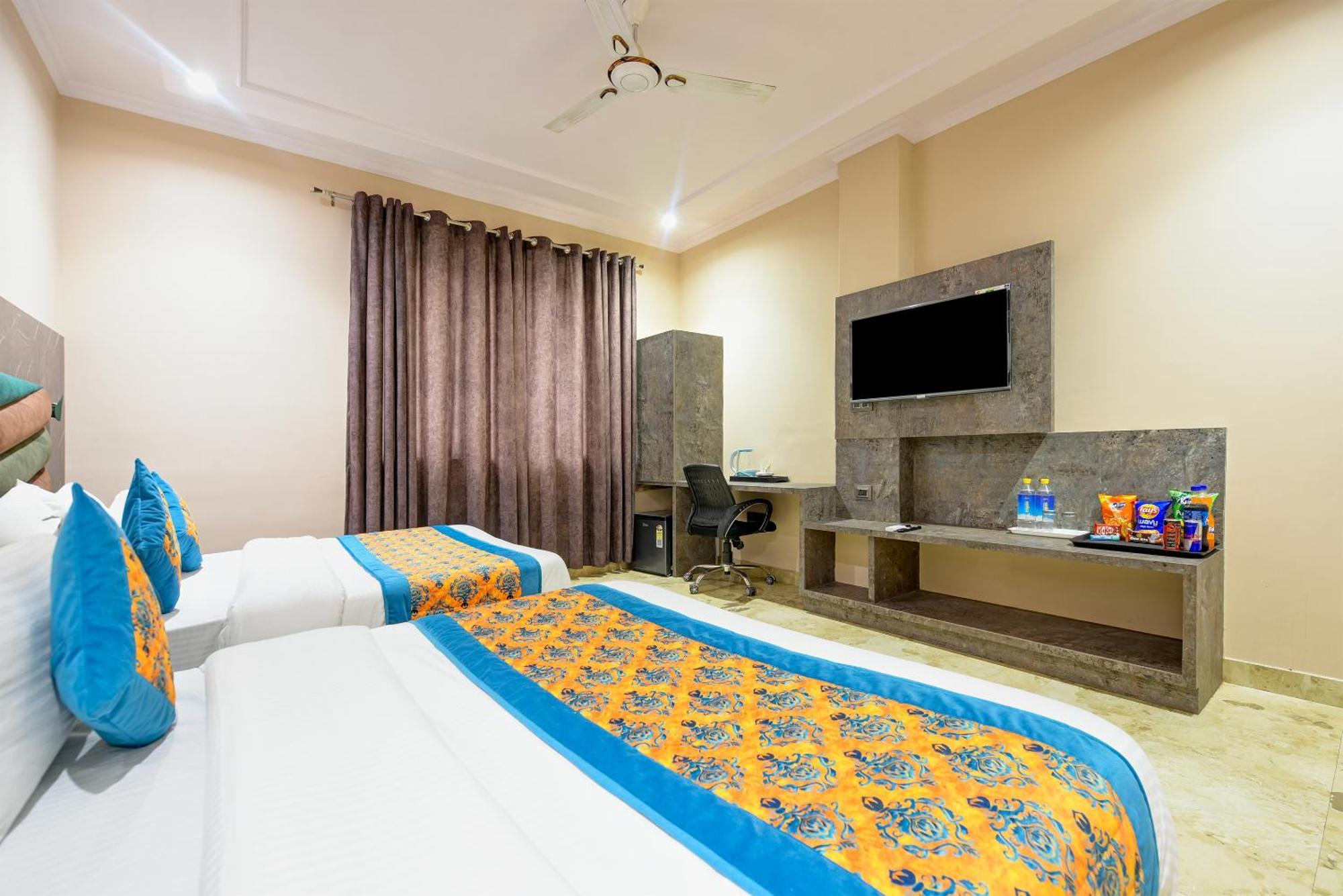 The Pearl Plaza Hotel In City Centre - Near New Delhi Railway Station Экстерьер фото