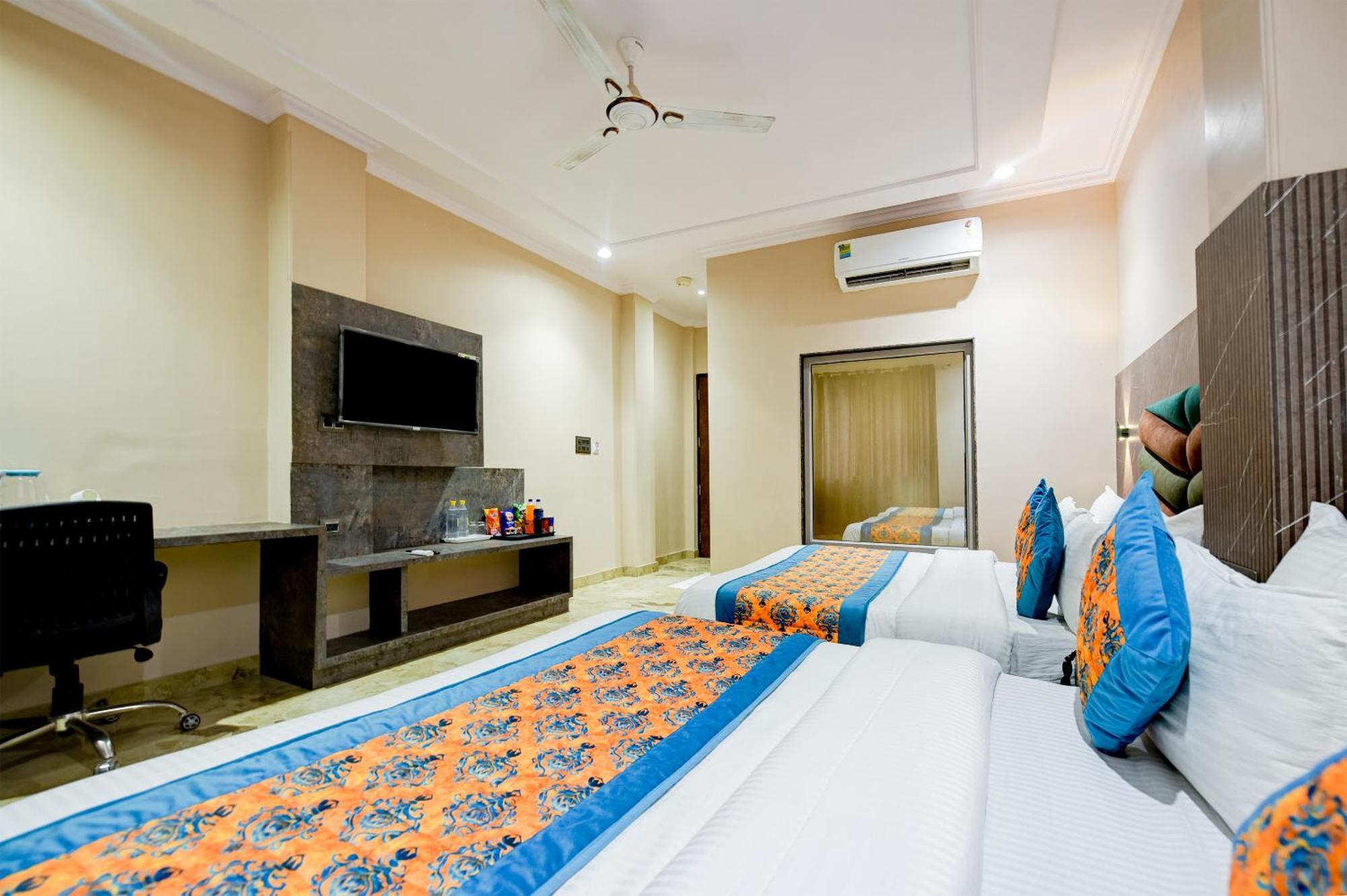 The Pearl Plaza Hotel In City Centre - Near New Delhi Railway Station Экстерьер фото