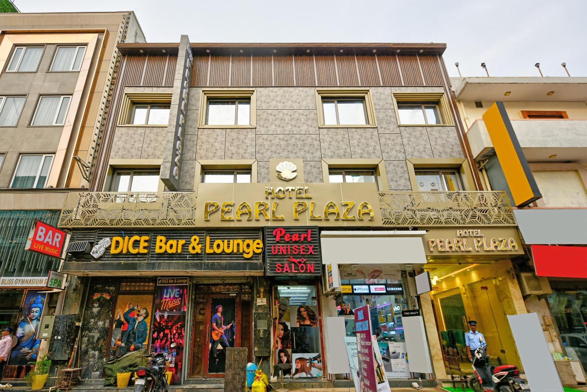 The Pearl Plaza Hotel In City Centre - Near New Delhi Railway Station Экстерьер фото