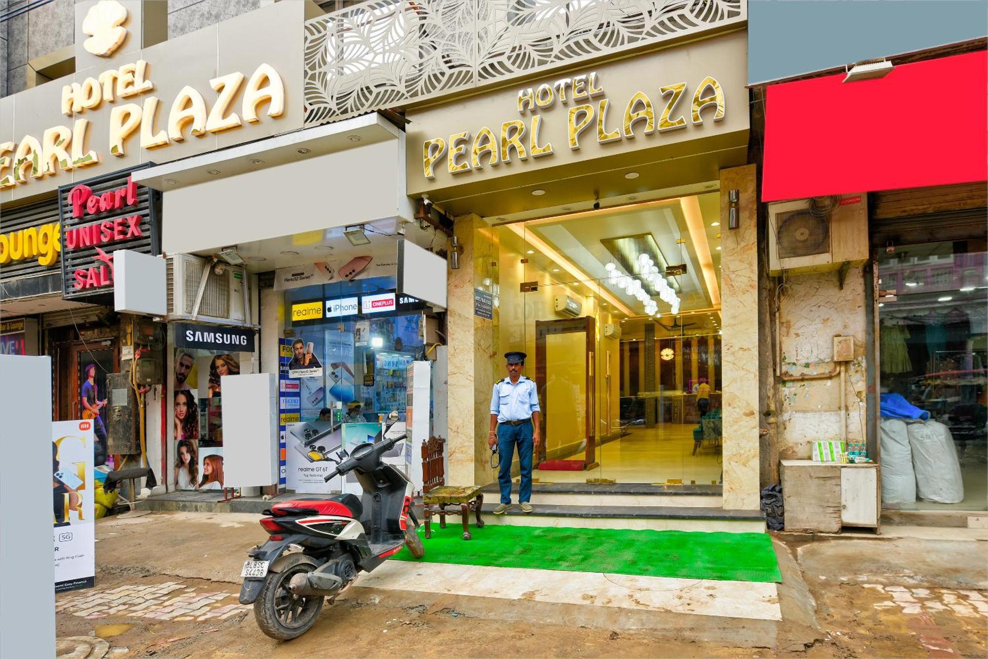 The Pearl Plaza Hotel In City Centre - Near New Delhi Railway Station Экстерьер фото
