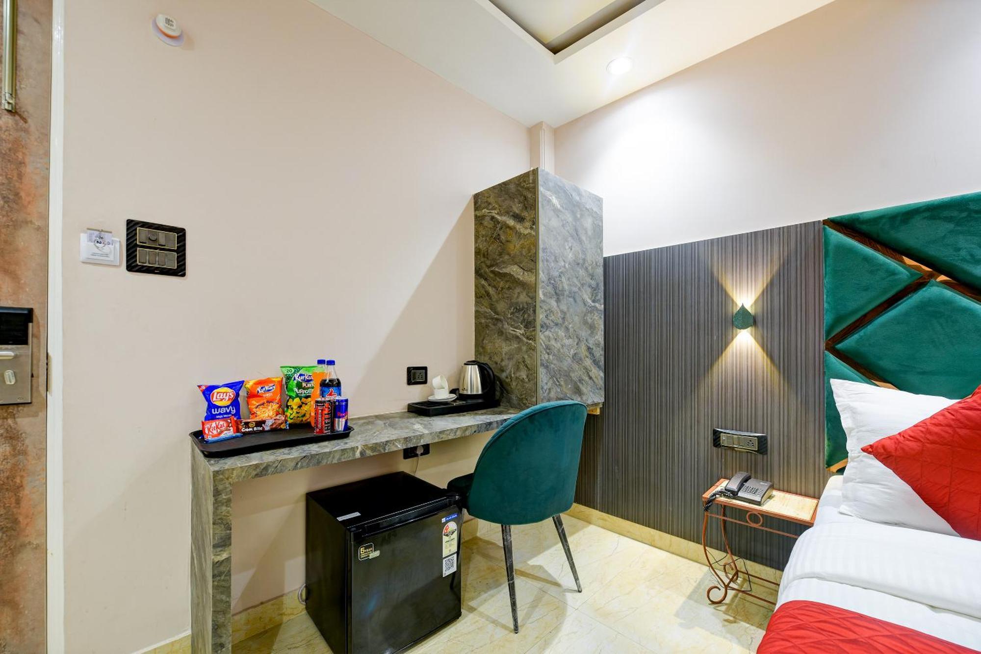 The Pearl Plaza Hotel In City Centre - Near New Delhi Railway Station Экстерьер фото
