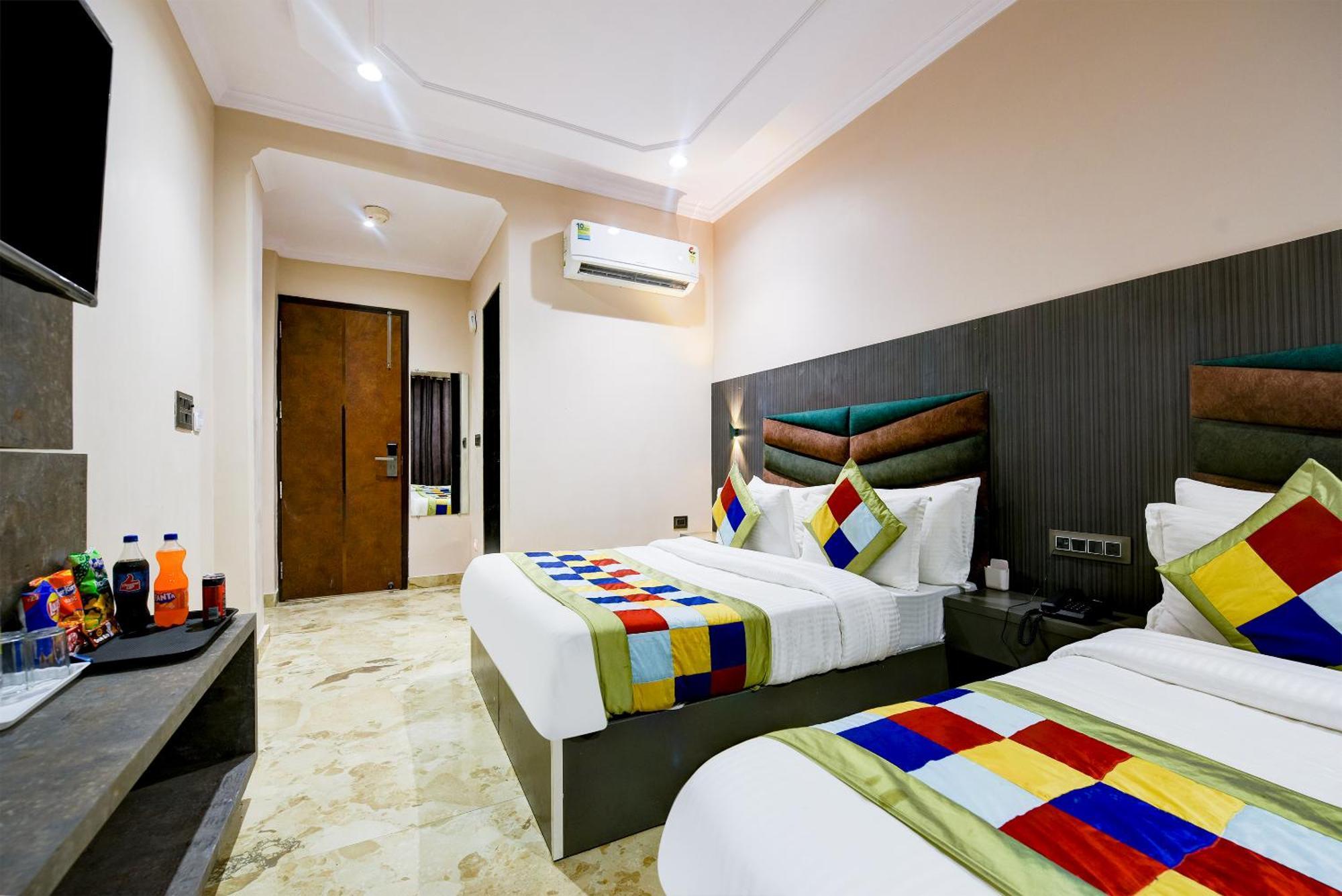 The Pearl Plaza Hotel In City Centre - Near New Delhi Railway Station Экстерьер фото