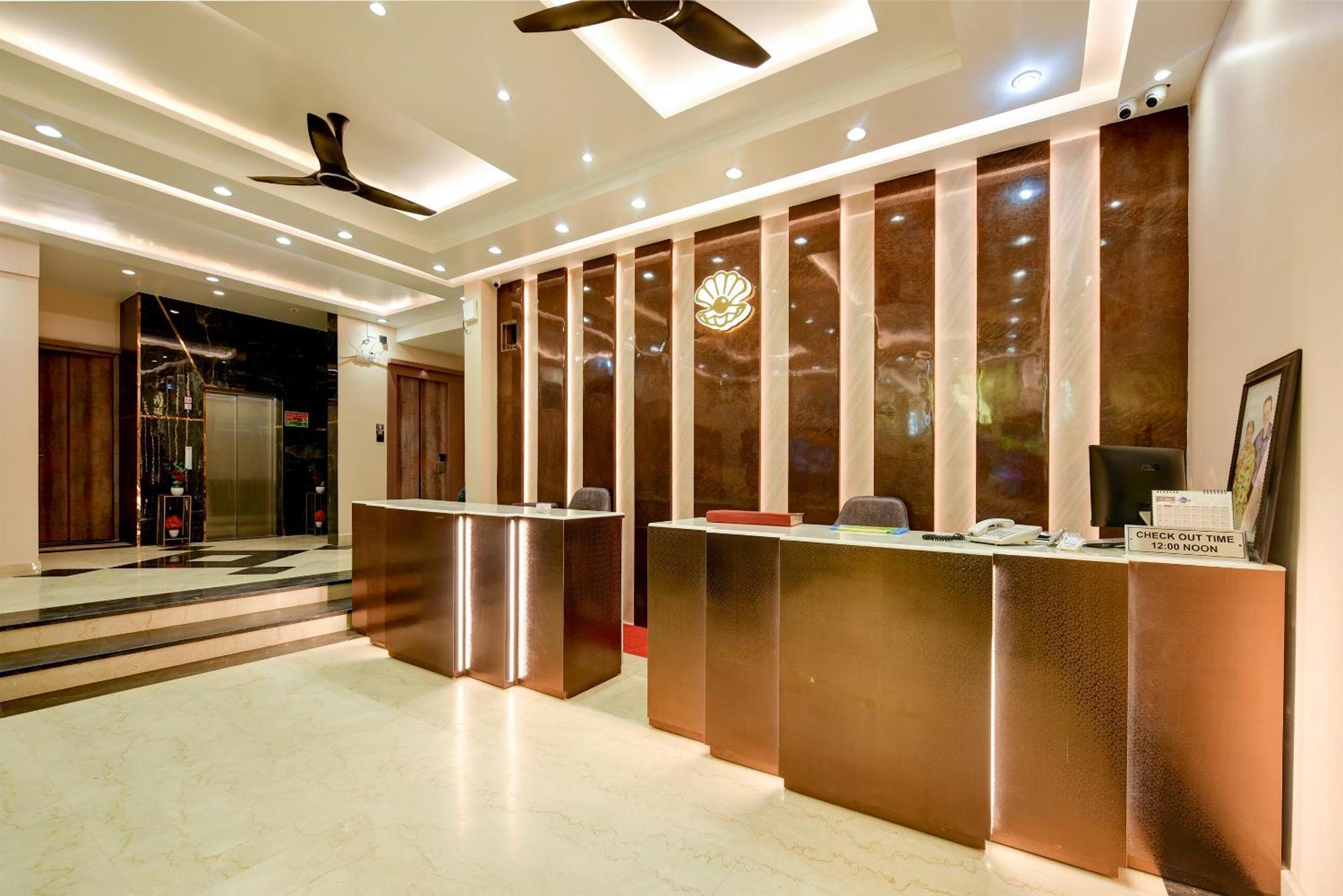The Pearl Plaza Hotel In City Centre - Near New Delhi Railway Station Экстерьер фото